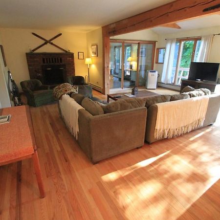 Quaint Stowe Cabin Extérieur photo